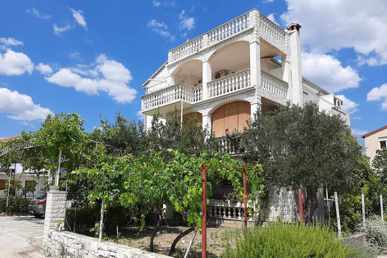 Apartments And Rooms With Parking Space Kastel Stafilic, Kastela - 18673 Εξωτερικό φωτογραφία