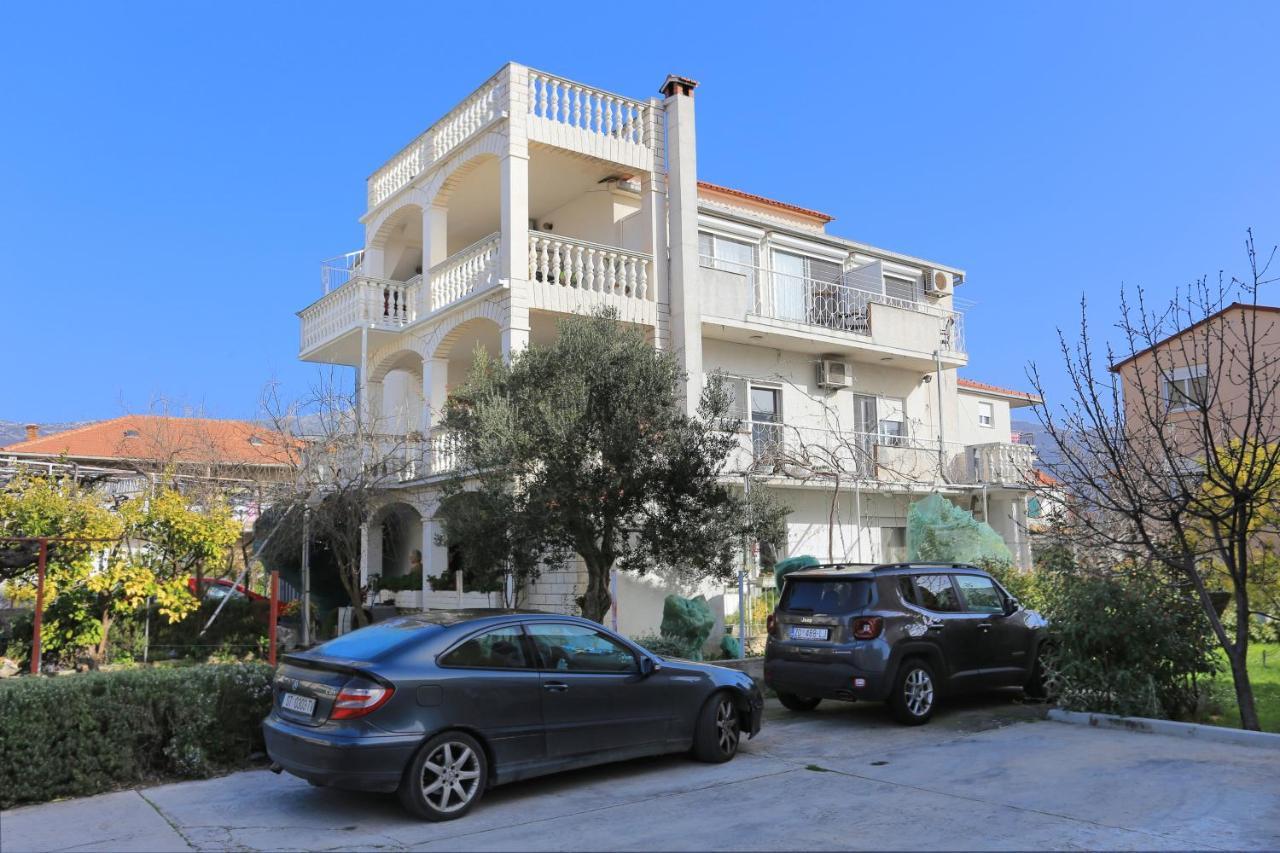 Apartments And Rooms With Parking Space Kastel Stafilic, Kastela - 18673 Εξωτερικό φωτογραφία