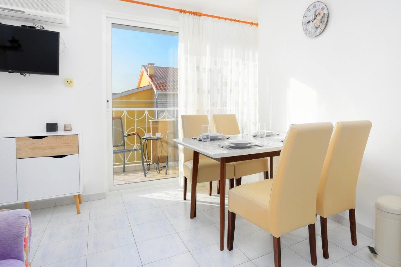 Apartments And Rooms With Parking Space Kastel Stafilic, Kastela - 18673 Εξωτερικό φωτογραφία